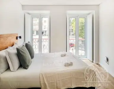 Buy in Portugal for 690000€