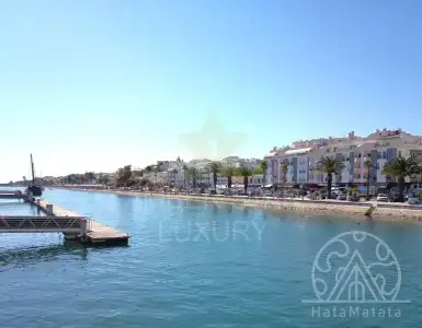 Buy in Portugal for 950000€