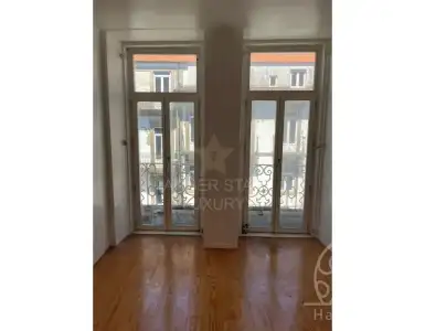 Buy in Portugal for 2000000€