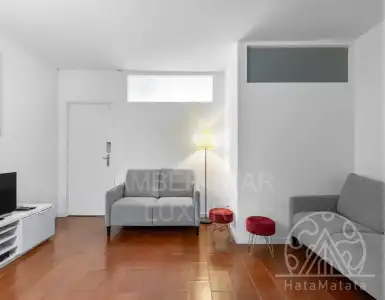 Buy in Portugal for 950000€