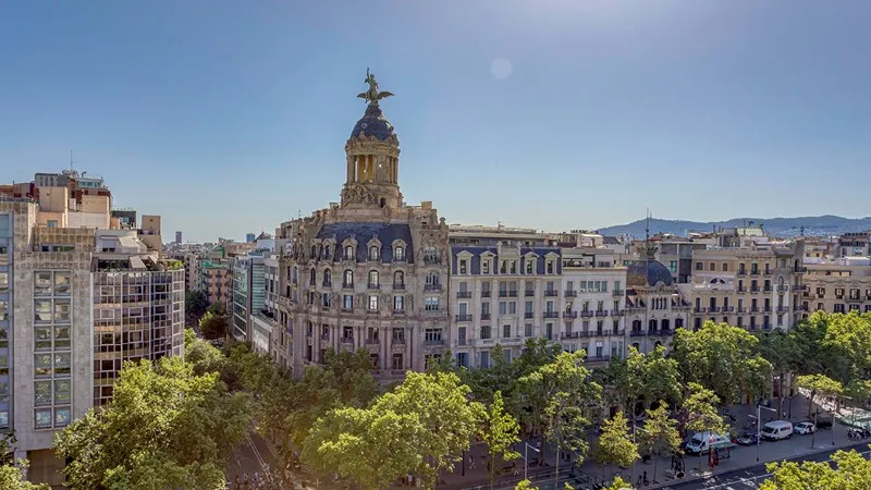 Flat 60m² in Spain, Barcelona. Priced at 953719£ rent photo-3