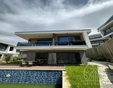 Buy in Turkey for 513000€