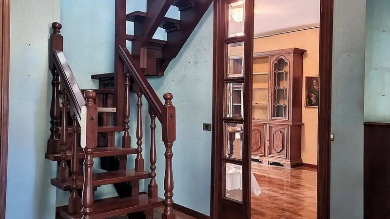 Flat 125m² in Italy, Bergamo. Priced at 181036£ rent photo-3