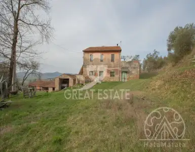 Buy in Italy for 1400000€