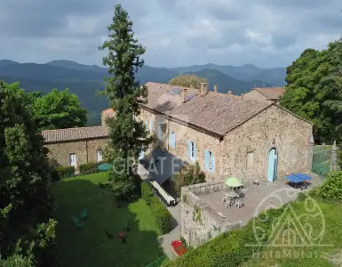 Buy in Italy for 2500000€