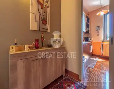 Buy in Italy for 320000€