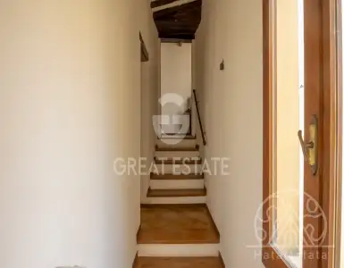 Buy in Italy for 215000€