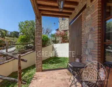 Buy in Italy for 237000€