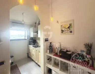 Buy in Italy for 590000€