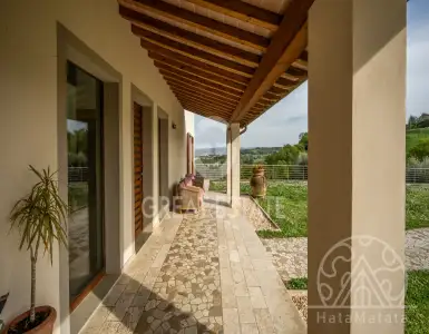 Buy in Italy for 1600000€