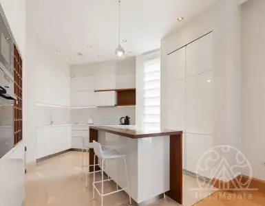 Buy in Montenegro for 3000000€