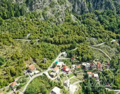 Buy in Montenegro for 835700€