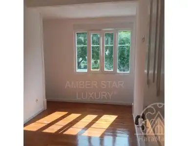 Buy in Portugal for 475000€