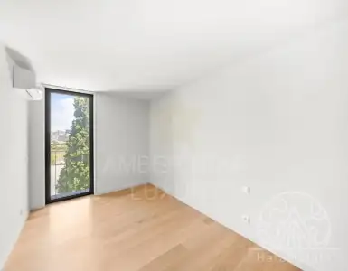 Buy in Portugal for 690000€