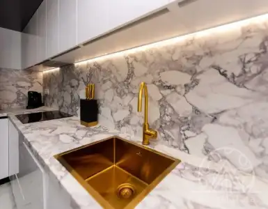 Buy in Croatia for 870000€