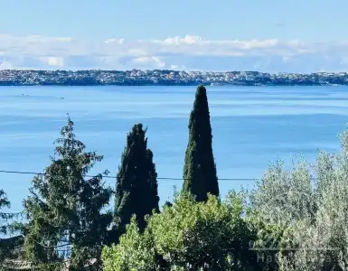 Buy in Slovenia for 1500000€