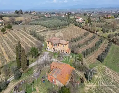 Buy in Italy for 1300000€