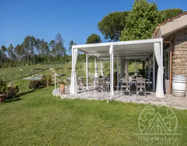 Buy in Italy for 3000000€