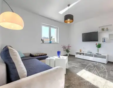 Buy in Croatia for 665000€