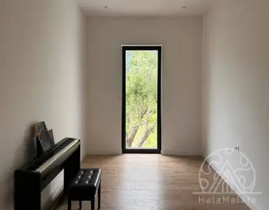 Buy in Montenegro for 1100000€