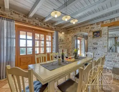 Buy in Croatia for 695000€