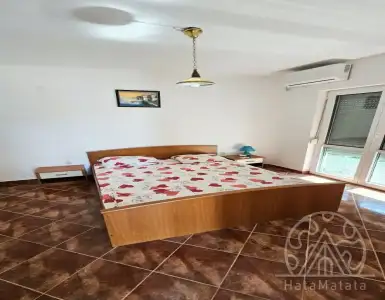 Buy in Montenegro for 250000€