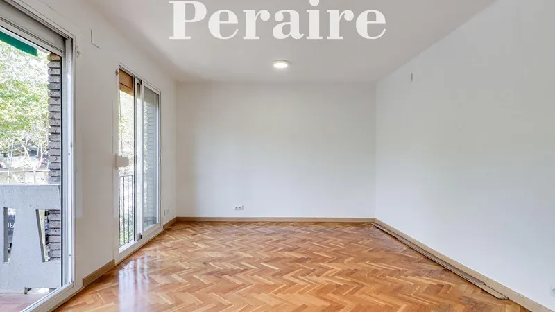 Flat 72m² in Spain, Barcelona. Priced at 234207£ rent photo-2