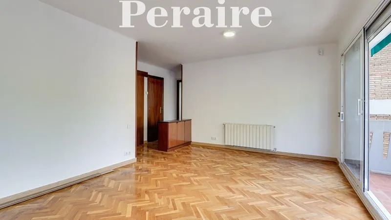 Flat 72m² in Spain, Barcelona. Priced at 234207£ rent photo-4