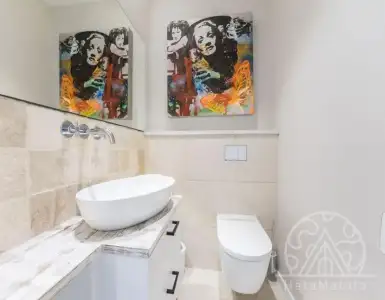 Buy in Croatia for 2750000€