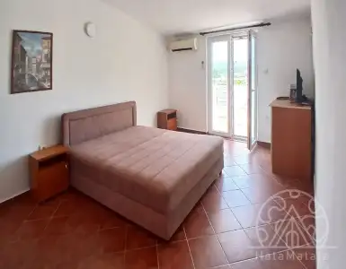 Buy in Montenegro for 500000€