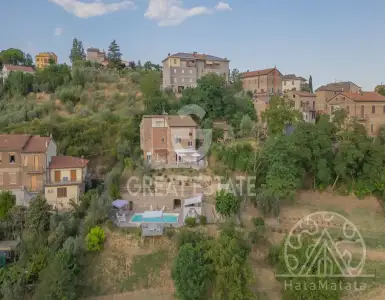 Buy in Italy for 795000€