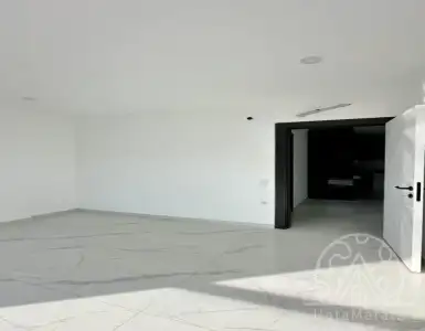 Buy in Turkey for 84500€