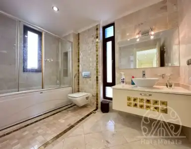 Buy in Turkey for 352000€