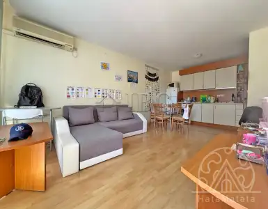 Buy in Bulgaria for 92500€