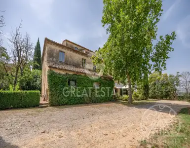 Buy in Italy for 1030000€