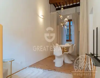 Buy in Italy for 250000€