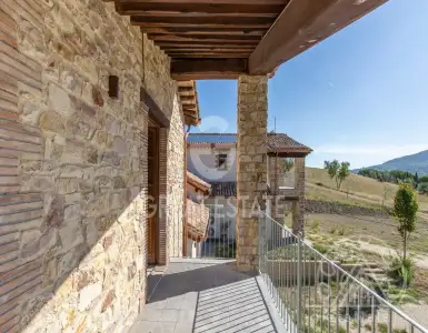 Buy in Italy for 750000€