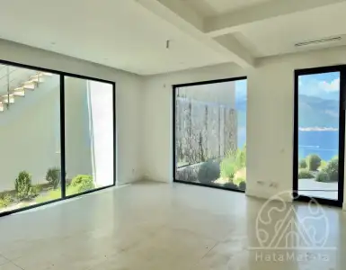 Buy in Montenegro for 1300000€