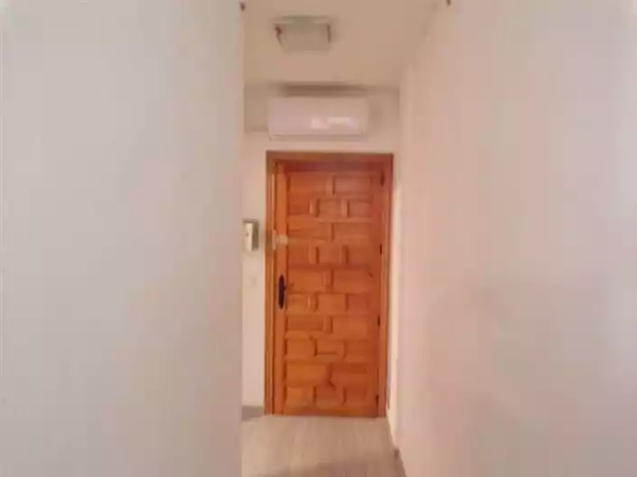 Flat 1m² in Spain, Williamartin. Priced at 95000€ rent photo-17