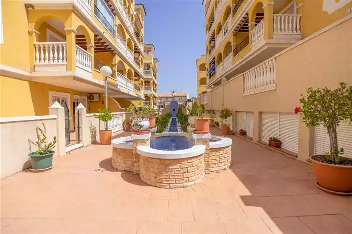 Flat 60m² in Portugal, Carvoeiro. Priced at 77999€ rent photo-4
