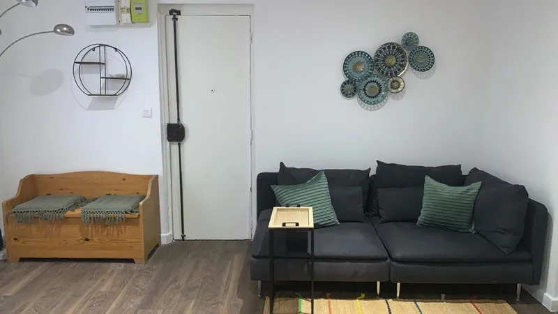 Flat 25m² in France, Marseille. Priced at 85410£ rent photo-2