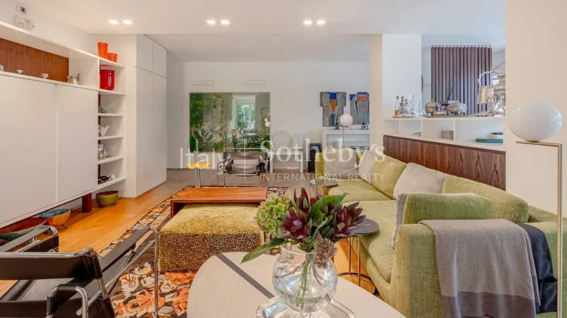 Flat 292.92m² in Italy, Milan. Priced at 2443415£ rent photo-1