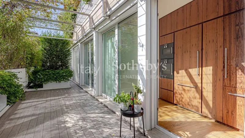 Flat 292.92m² in Italy, Milan. Priced at 2443415£ rent photo-4