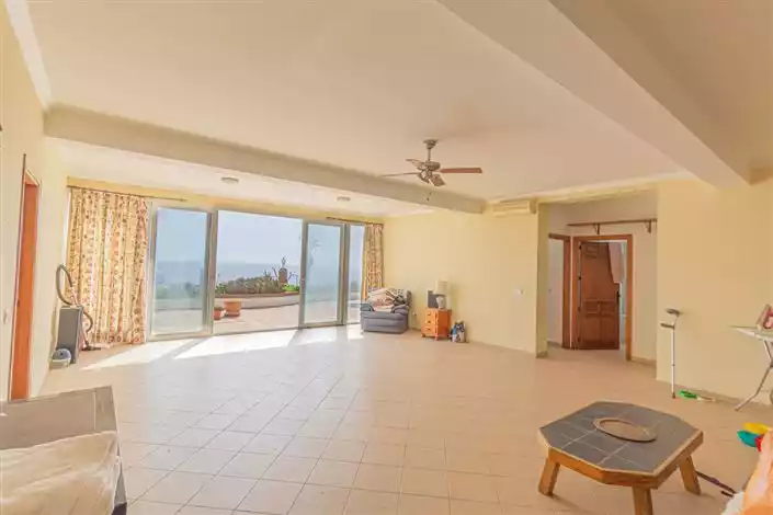 House 180m² in Italy, Lodi. Priced at 650000€ rent photo-6