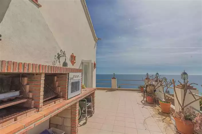 House 180m² in Italy, Lodi. Priced at 650000€ rent photo-7
