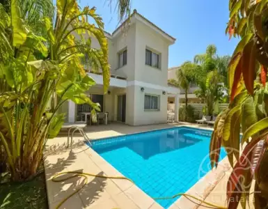 Купить villa в Cyprus 405000€