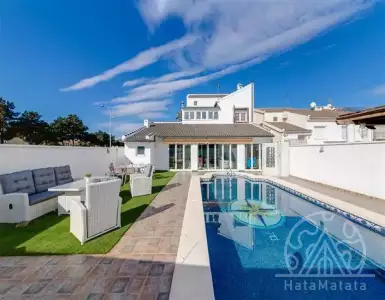 Купить villa в Spain 715000€