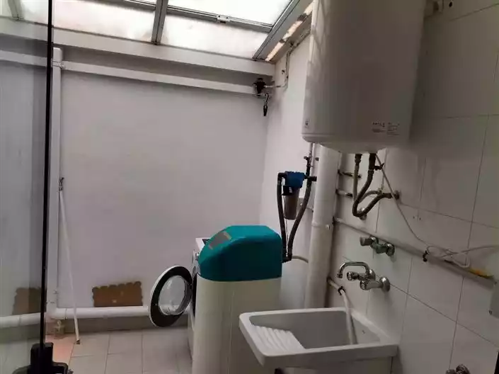 Flat 90m² in France, La Hard Fréné. Priced at 109000€ rent photo-14