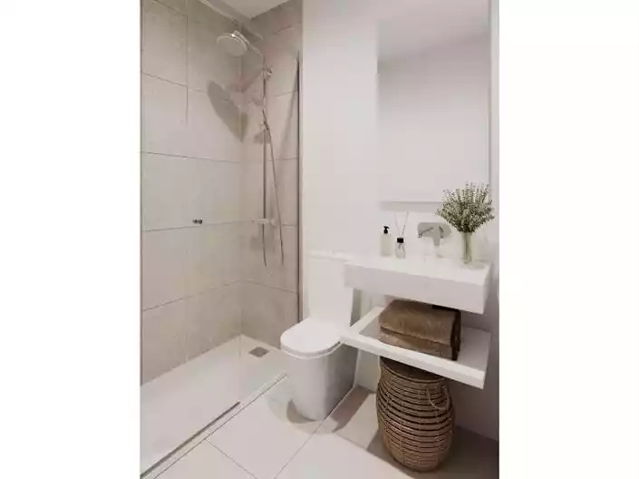 Flat 90m² in USA, Southbury. Priced at 436700€ rent photo-10