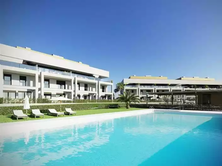 Flat 90m² in USA, Southbury. Priced at 436700€ rent photo-7